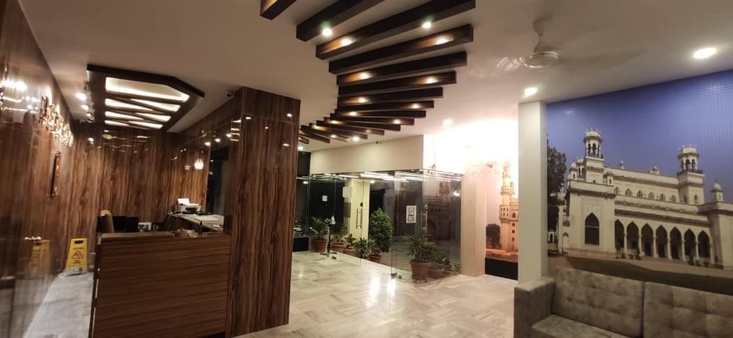 New Hotel Suhail ไฮเดอราบัด ภายนอก รูปภาพ