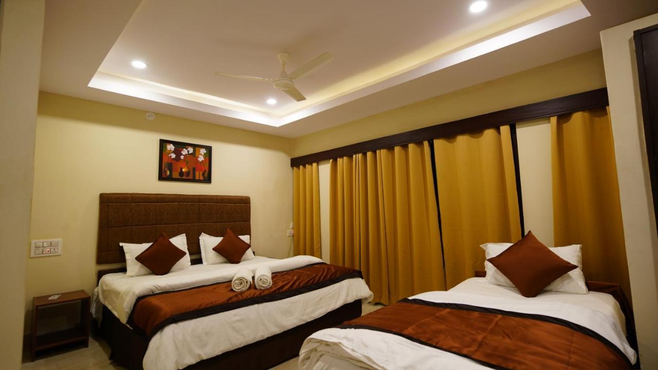 New Hotel Suhail ไฮเดอราบัด ภายนอก รูปภาพ