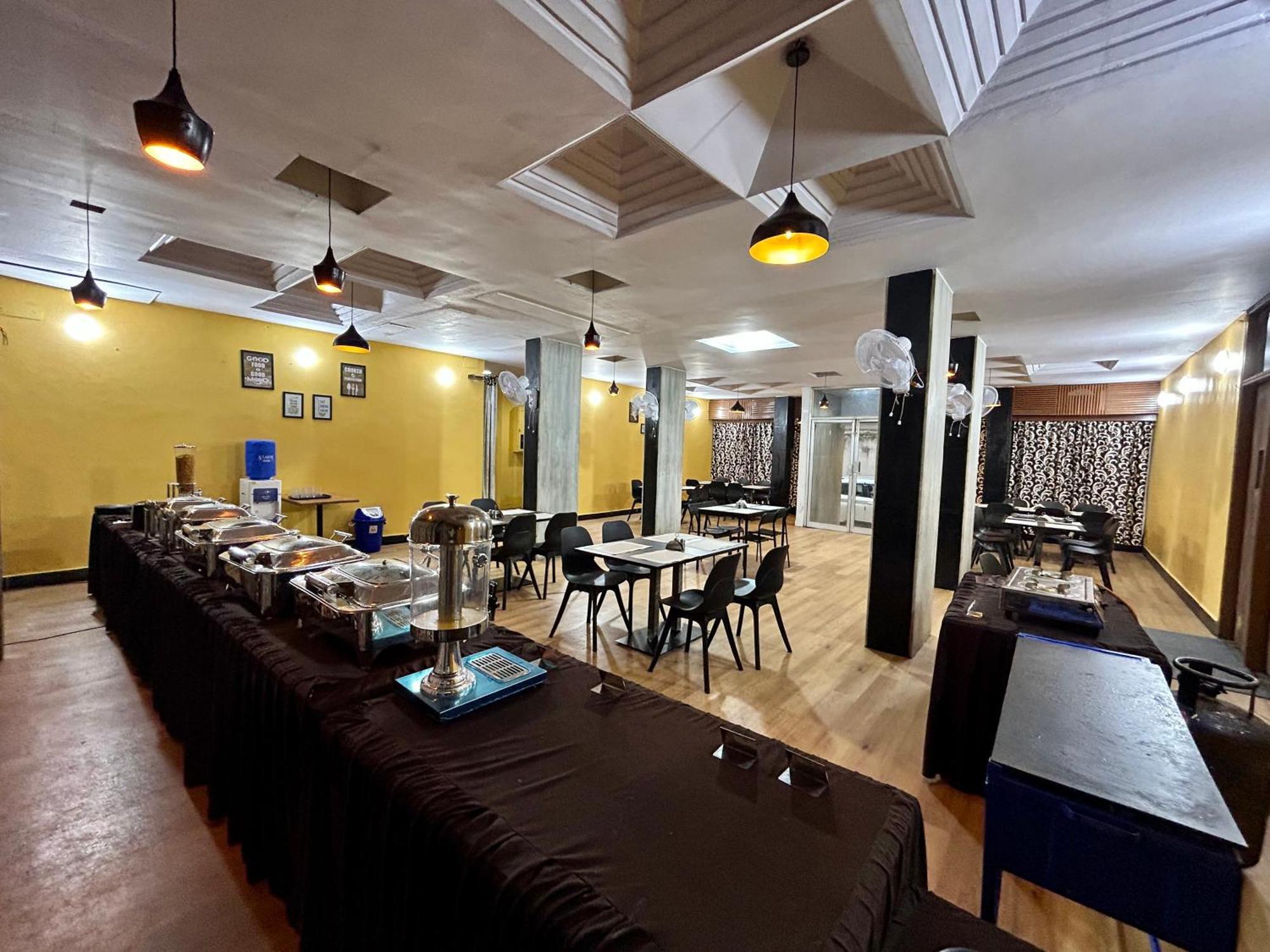 New Hotel Suhail ไฮเดอราบัด ภายนอก รูปภาพ