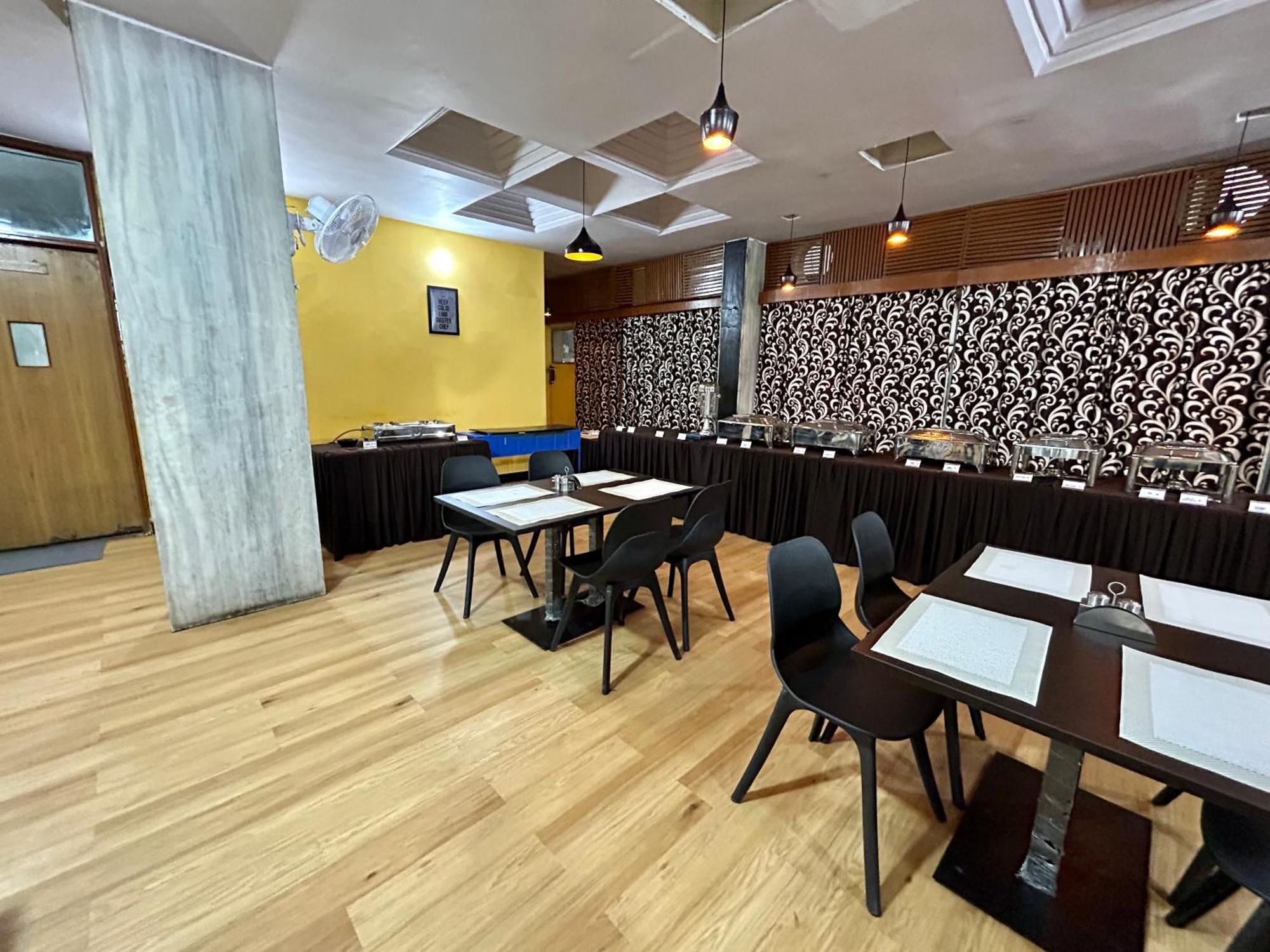 New Hotel Suhail ไฮเดอราบัด ภายนอก รูปภาพ